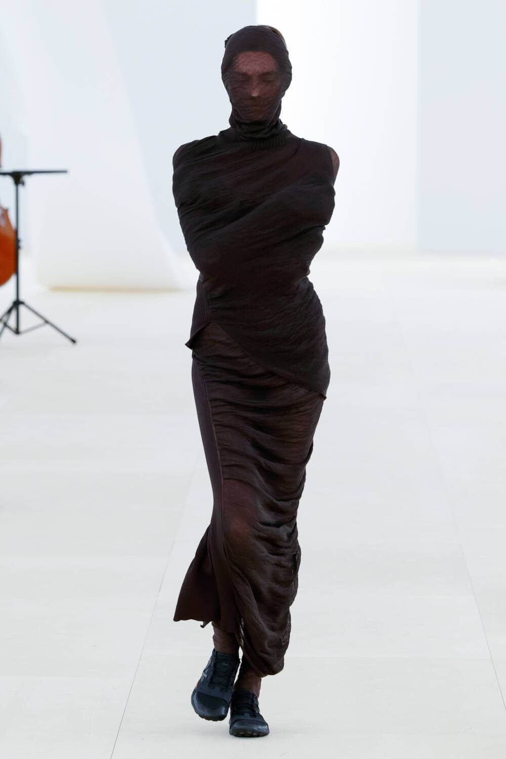 Issey Miyake: Ready-To-Wear SS24 - 10 Magazine USA